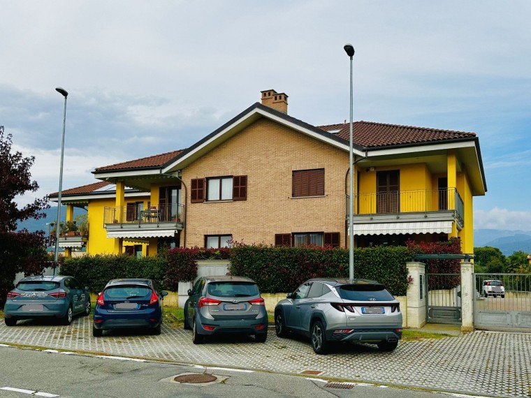 Pinerolo---Appartamento-di-recente-costruzione-con-mansarda-e-terrazzo