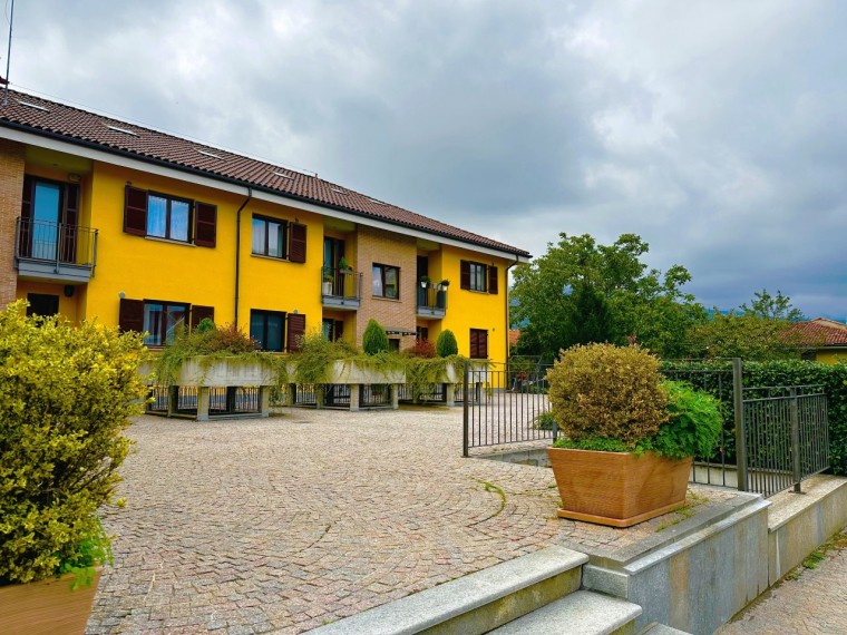 Pinerolo---Appartamento-di-recente-costruzione-con-mansarda-e-terrazzo