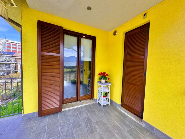 Pinerolo---Appartamento-di-recente-costruzione-con-mansarda-e-terrazzo