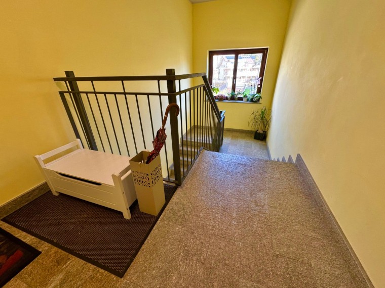Pinerolo---Appartamento-di-recente-costruzione-con-mansarda-e-terrazzo