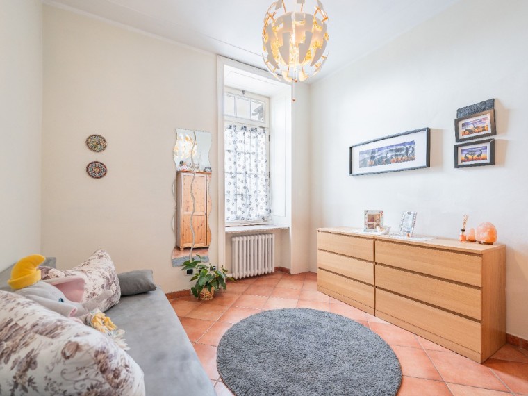 Pinerolo---Appartamento-in-Villa-al-piano-terra-con-giardino-privato.