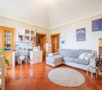 Pinerolo---Appartamento-in-Villa-al-piano-secondo-con-giardino-privato.