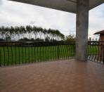 Vigone---Periferia---Casa-indipendente-sui-4-lati-con-giardino-privato-e-tettoia.