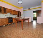 Vigone---Periferia---Casa-indipendente-sui-4-lati-con-giardino-privato-e-tettoia.