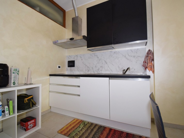 Buriasco---Bilocale-in-palazzina-riqualificata-e-restaurata-con-box-auto