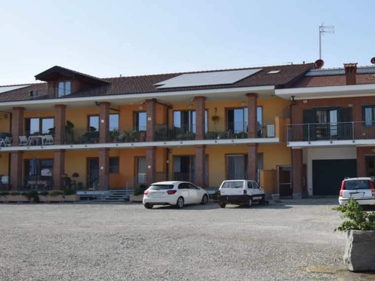 Buriasco---Bilocale-in-palazzina-riqualificata-e-restaurata-con-box-auto