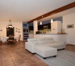 Pinerolo---Casa-bifamiliare-con-locali-accessori-e-parco-secolare
