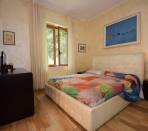 Pinerolo---Casa-bifamiliare-con-locali-accessori-e-parco-secolare