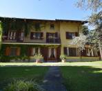 Pinerolo---Casa-bifamiliare-con-locali-accessori-e-parco-secolare