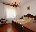 Roletto---Casa-indipendente-di-200-mq-con-giardino