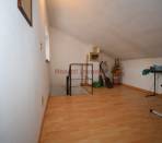 Roletto---Casa-indipendente-di-200-mq-con-giardino