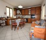 Roletto---Casa-indipendente-di-200-mq-con-giardino
