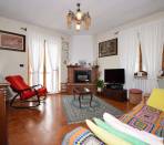 Roletto---Casa-indipendente-di-200-mq-con-giardino