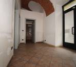 Pinerolo---Locale-commerciale-adatto-anche-per-uso-ufficio-studio-attività-artigianale