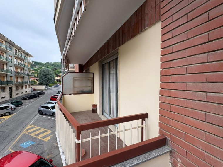 Pinerolo---Appartamento-quadrilocale-con-box-auto