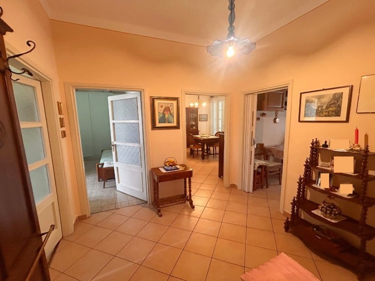 Pinerolo---Appartamento-quadrilocale-con-riscaldamento-autonomo.