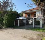 Scalenghe---Fraz.-Murisenghi---Casa-bifamiliare-con-ampio-giardino-e-vari-locali