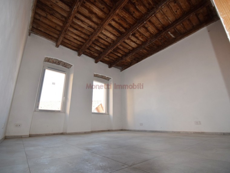 Pinerolo-rara-opportunità-di-casa-nella-zona-del-centro-storico