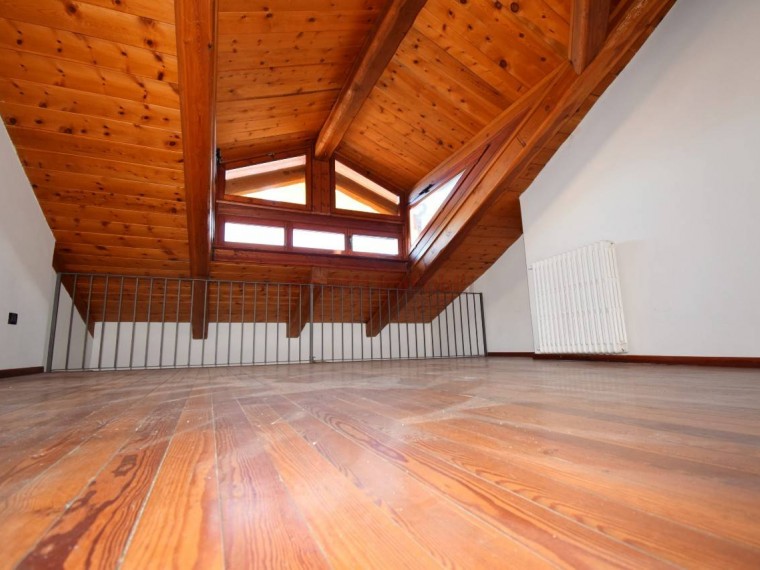 Pinerolo---Centro-storico---Palazzina-composta-da-9-alloggi-affittati