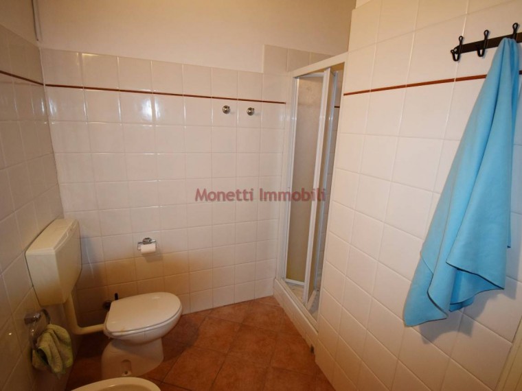 Pinerolo---Centro-storico---Palazzina-composta-da-9-alloggi-affittati