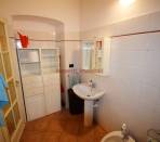Pinerolo---Centro-storico---Palazzina-composta-da-9-alloggi-affittati
