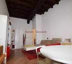 Pinerolo---Centro-storico---Palazzina-composta-da-9-alloggi-affittati