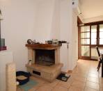 Buriasco---Alloggio-con-terrazzo-e-box-auto