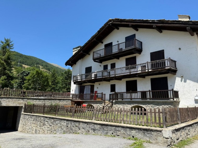 Pragelato---Monolocale-ristrutturato-e-arredato-a-nuovo.